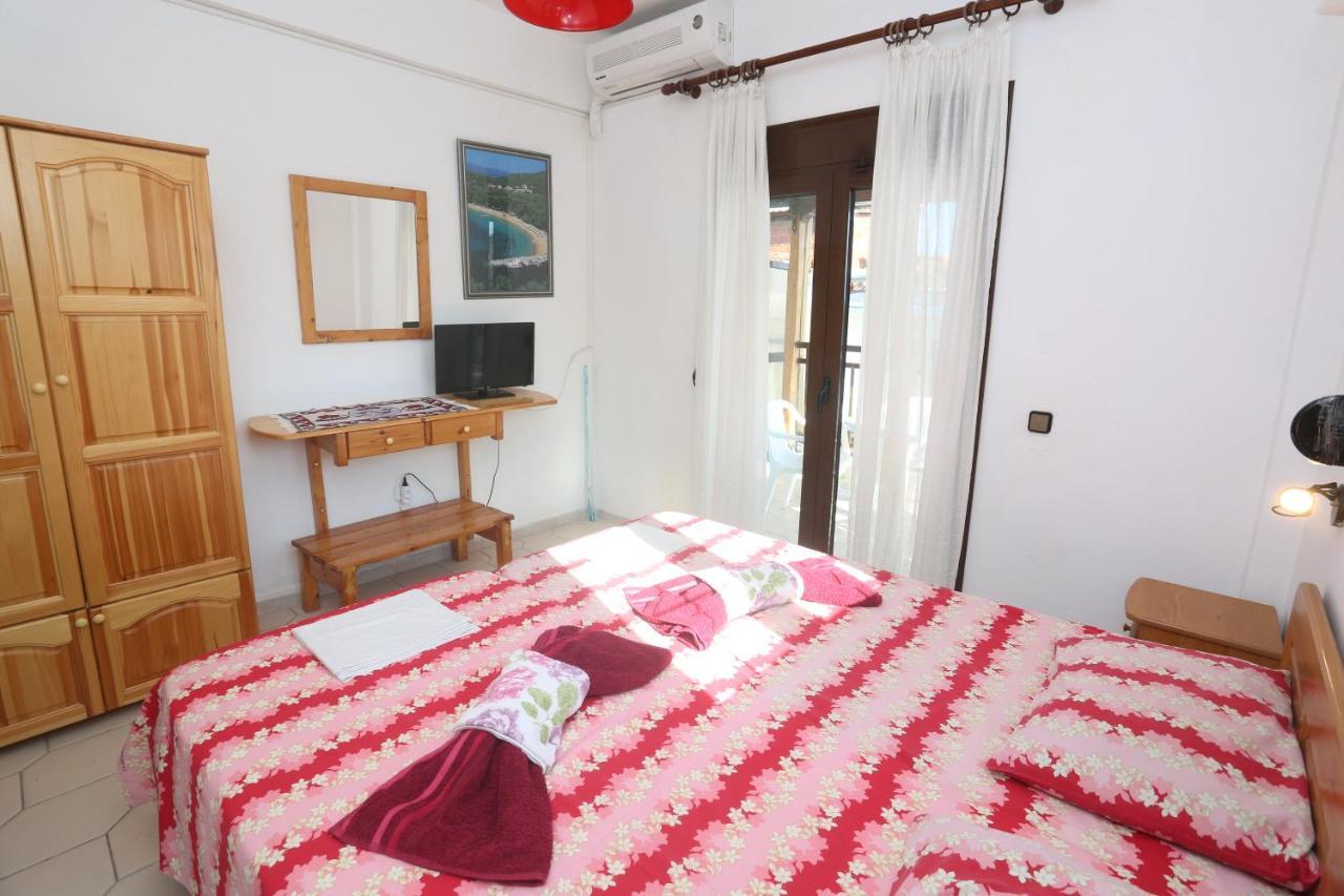 Apartments Villa Castor 佩科霍里 外观 照片